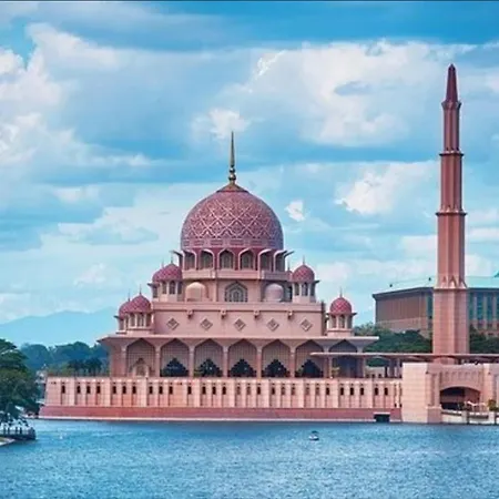 Conezion Residence Putrajaya Nearby Ioi City Mall Exterior photo